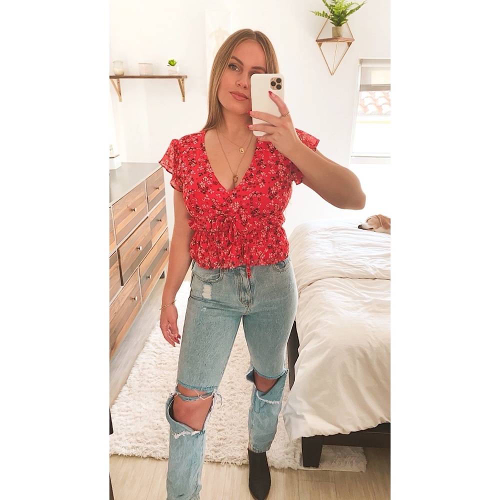 floral cropped blouse